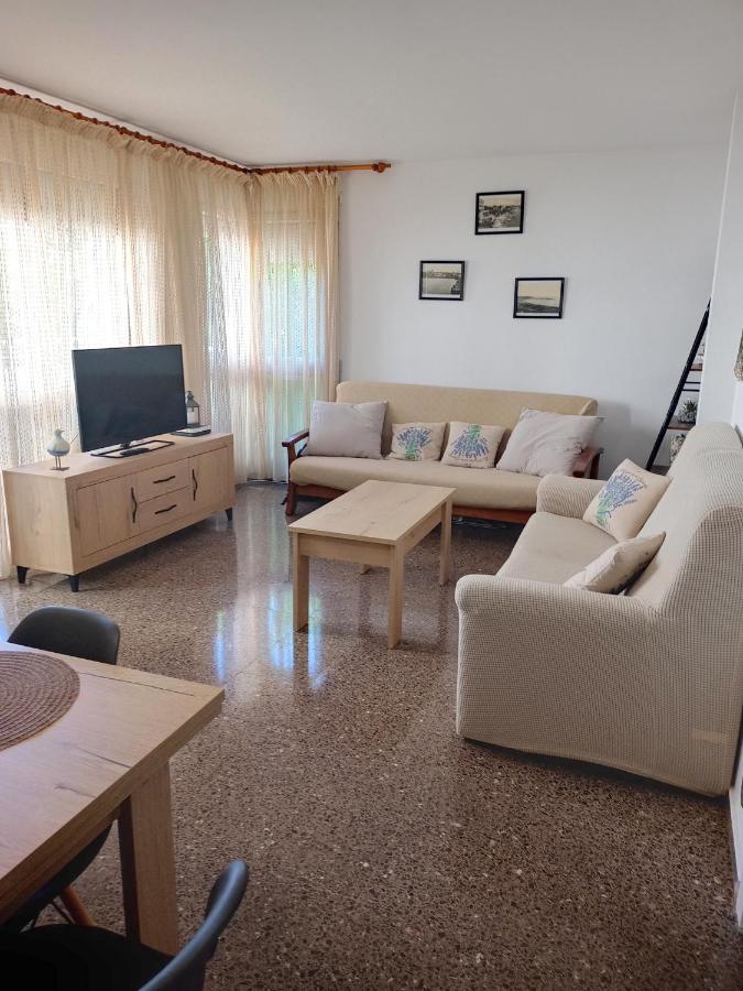 Apartament Edifici Simbat A 150M De La Platja Apartment Palamos Bagian luar foto